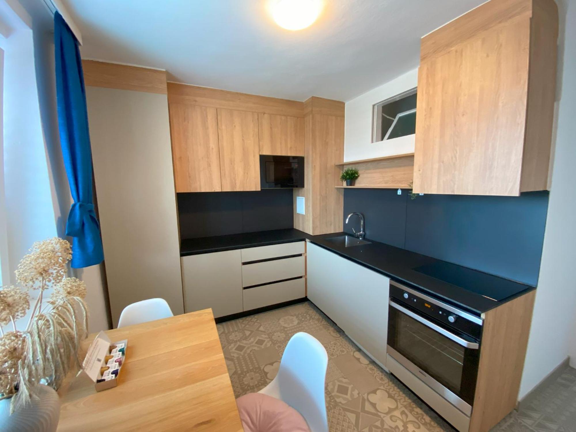 Anzotika Central Apartment, Wina Bagian luar foto